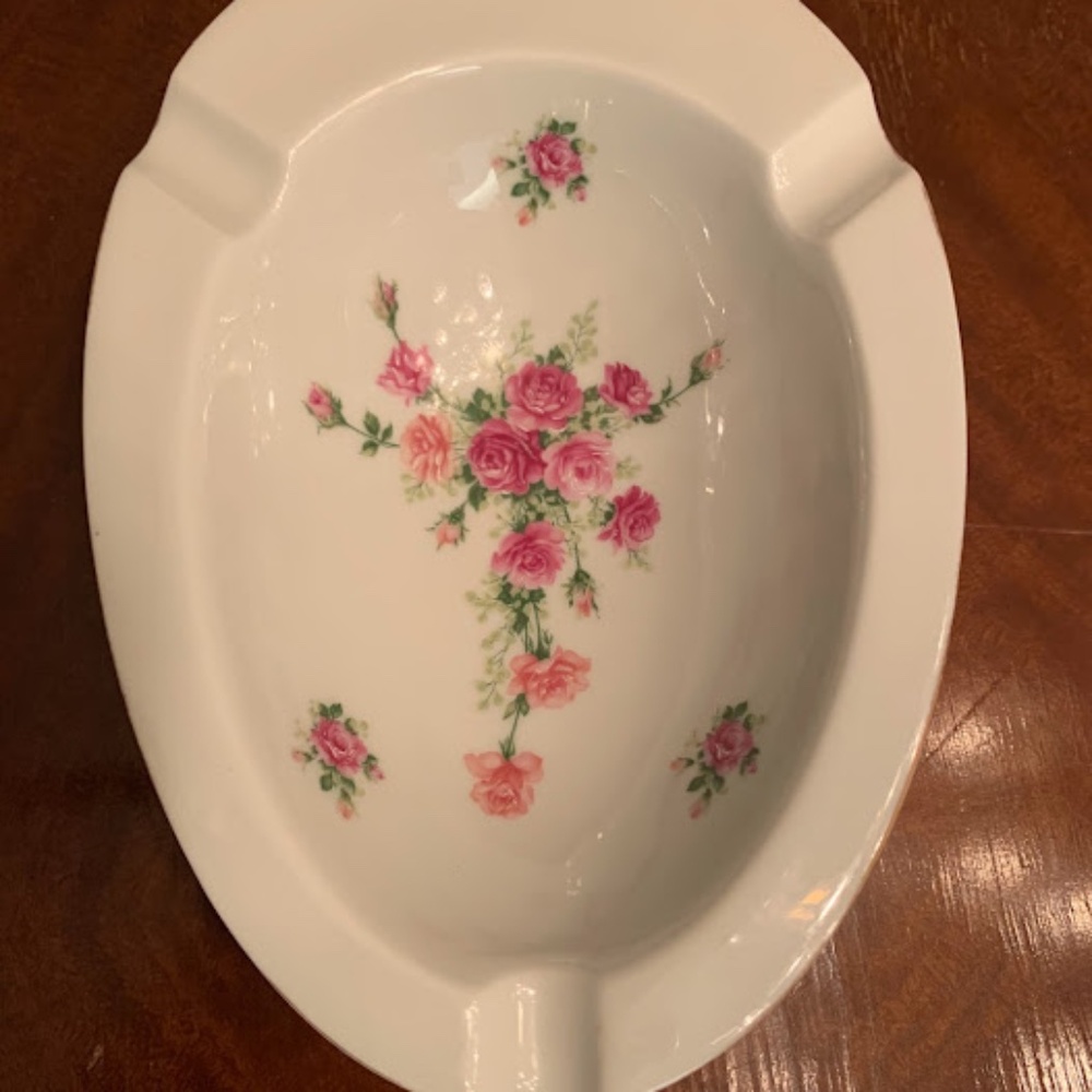 Vintage Limoge gold porcelain ash tray